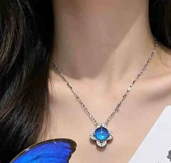Lucky Handmade Real Morpho Butterfly Wing Necklace Sterling Silver Four-Leaf Clover Pendant with White Zirconia and Waterproof Resin Coating Butterfly Aura